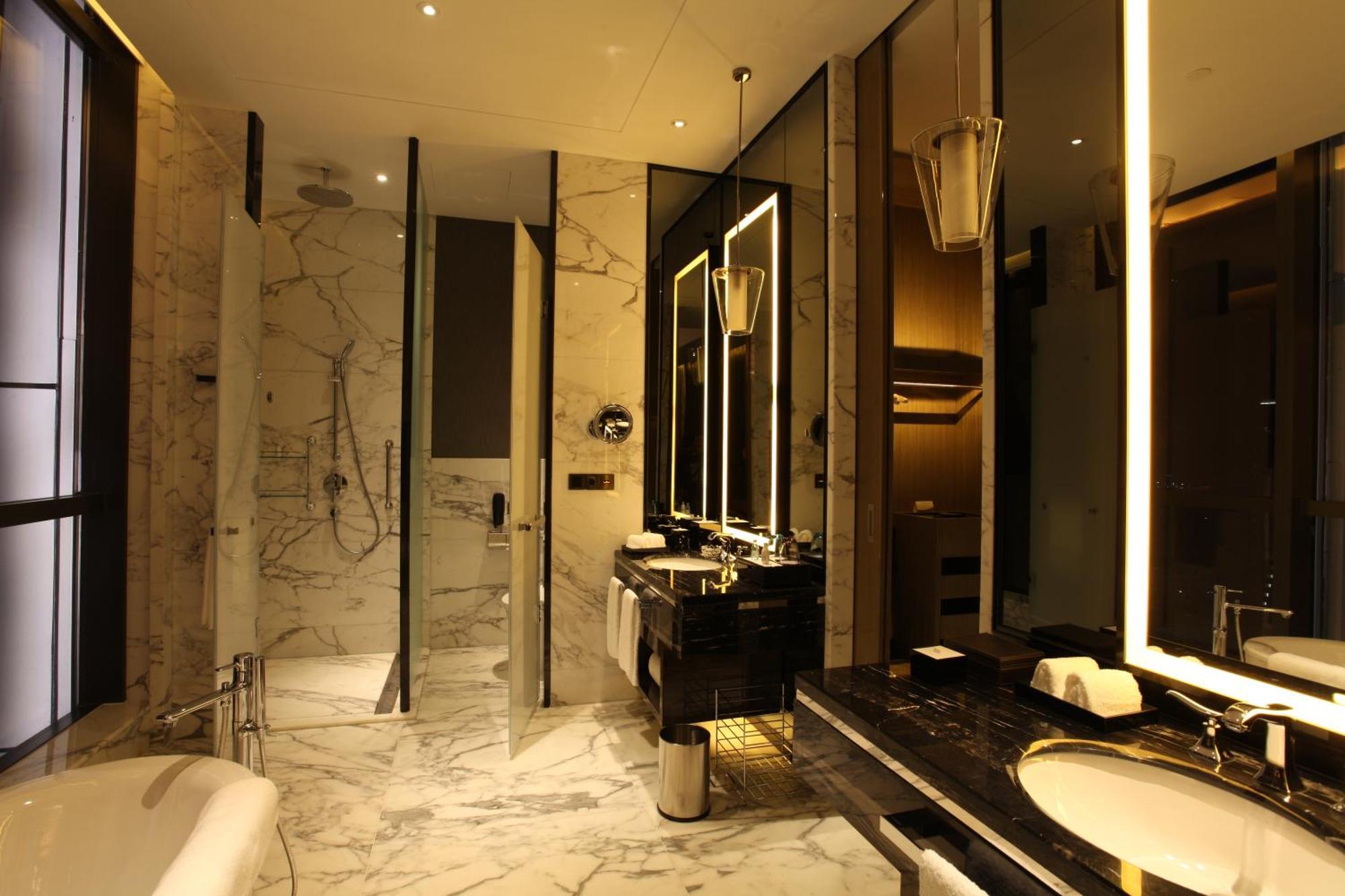 Wanda Realm Jiangmen Hotel Buitenkant foto