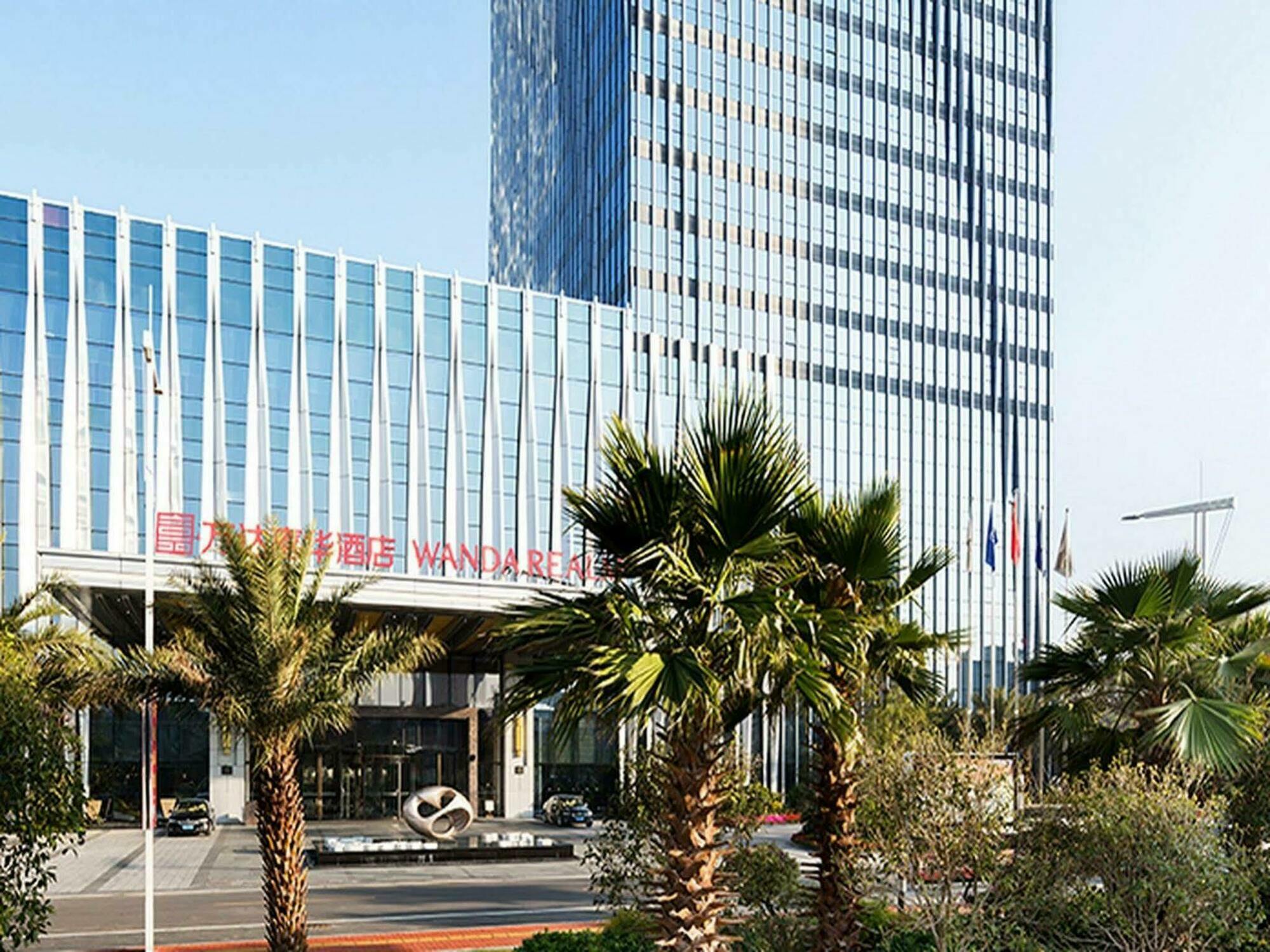 Wanda Realm Jiangmen Hotel Buitenkant foto